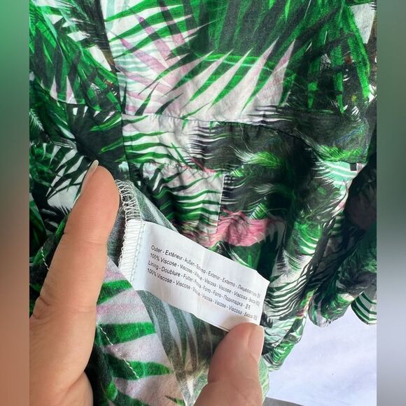 Traffic People Romper Bell Sleeves Tropical Floral Palm Leaves Print size M - Picture 7 of 7